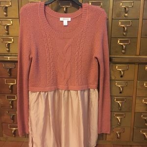 Maternity sweater with silky bottom.